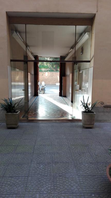 Residenza Laterano Hotel โรม ภายนอก รูปภาพ