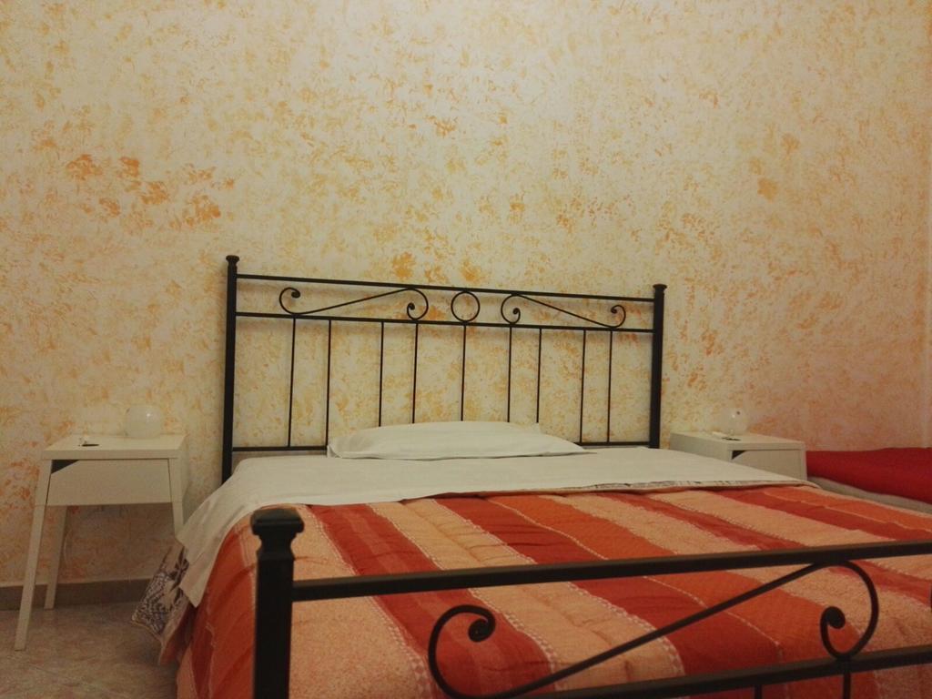 Residenza Laterano Hotel โรม ภายนอก รูปภาพ
